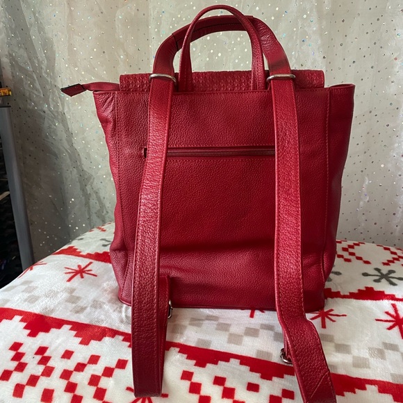 Women Fashion Back pack Purse. - Picture 5 of 5